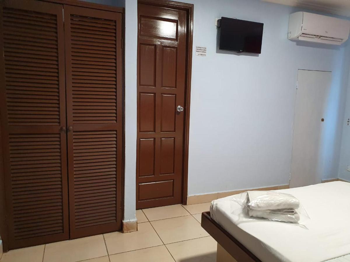 Residencial La Cantora Hotell Panama by Eksteriør bilde